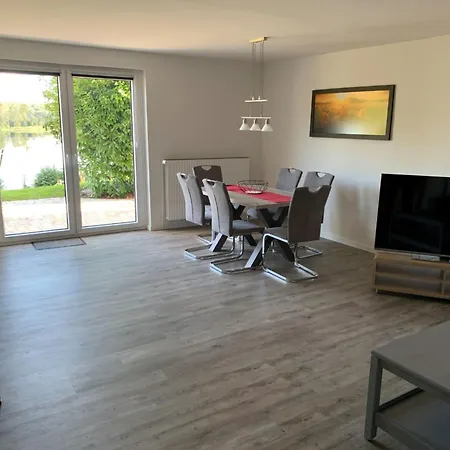 Grosses Am Apartament *